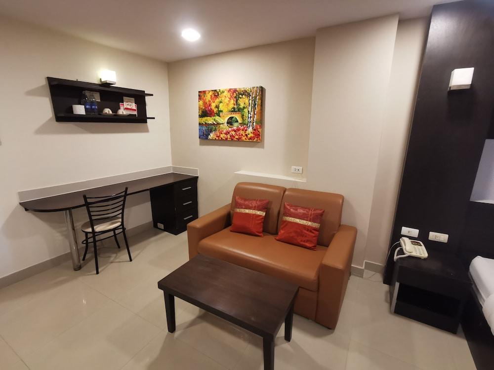 Regent Suvarnabhumi Hotel Бангкок Экстерьер фото