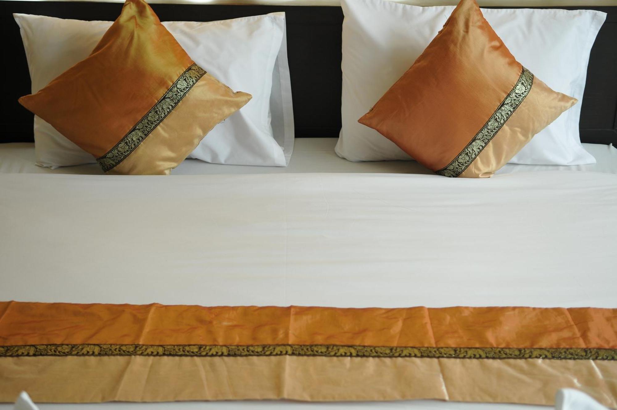 Regent Suvarnabhumi Hotel Бангкок Экстерьер фото